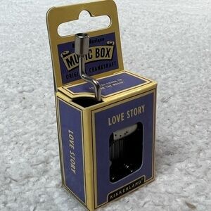Kikkerland "Love Story" Music Box